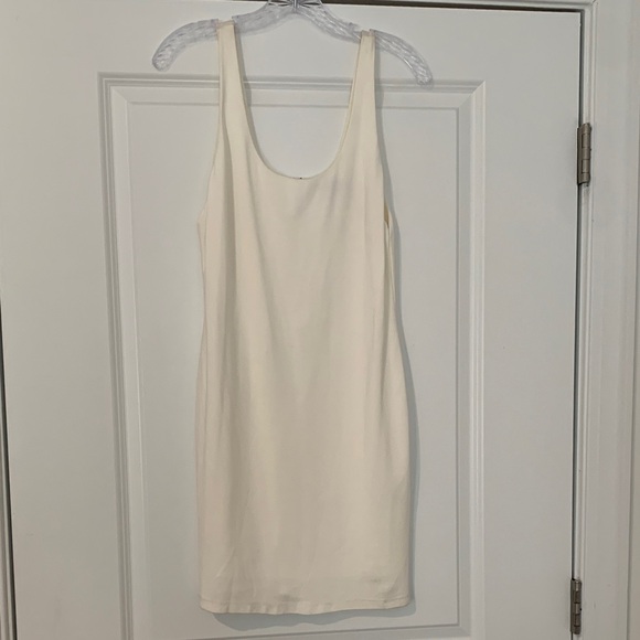 Alice + Olivia Dresses & Skirts - Alice + Olivia James mini  Sleeveless Dress ivory lined